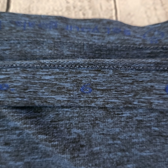 Lululemon Swiftly Tech Racerback - Picture 8 of 8